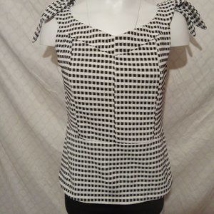 Small Black Gingham/Checkered Sleeveless Blouse